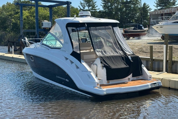 31ft Chaparral Yacht For Sale