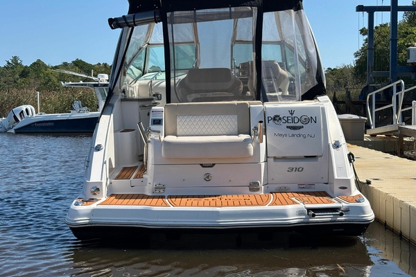 31ft Chaparral Yacht For Sale