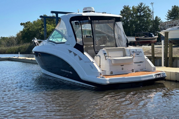 31ft Chaparral Yacht For Sale