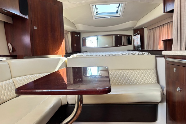 31ft Chaparral Yacht For Sale