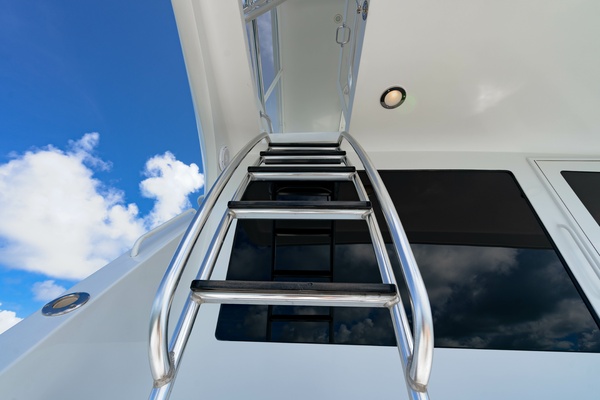 Knot So Fast 54ft Hatteras Yacht For Sale