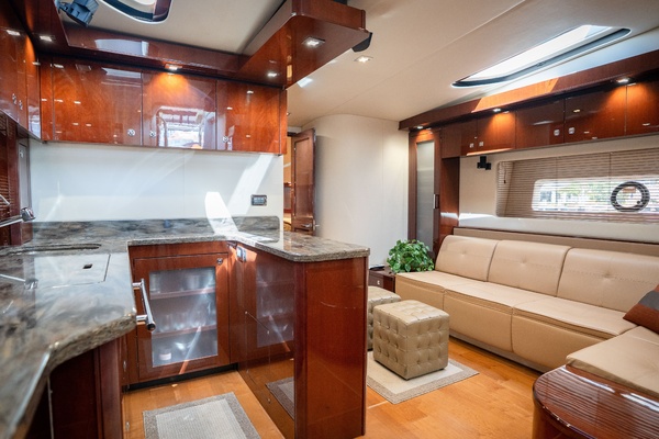 Raw Sea Lady 60ft Sea Ray Yacht For Sale
