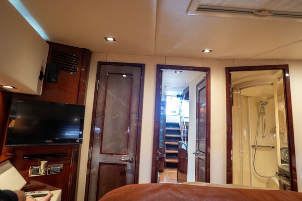 Raw Sea Lady 60ft Sea Ray Yacht For Sale