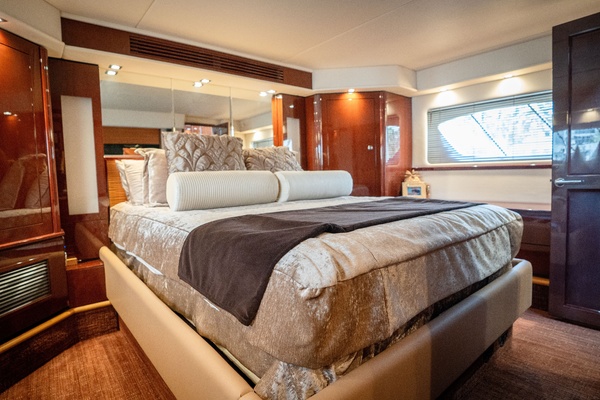 Raw Sea Lady 60ft Sea Ray Yacht For Sale