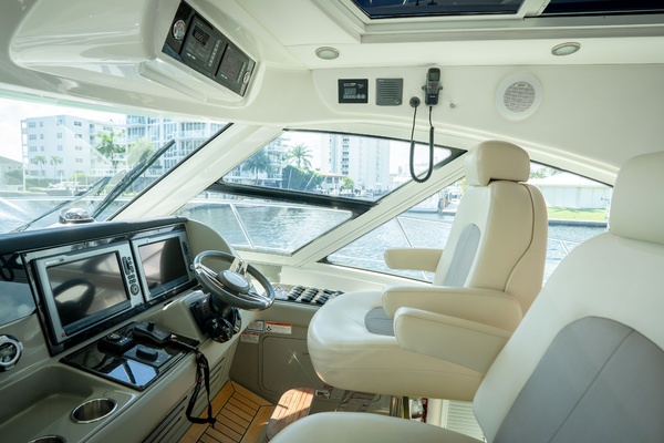 Raw Sea Lady 60ft Sea Ray Yacht For Sale