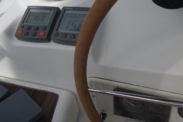 Resilience 47ft Beneteau Yacht For Sale