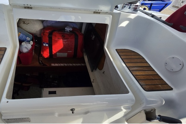 Resilience 47ft Beneteau Yacht For Sale