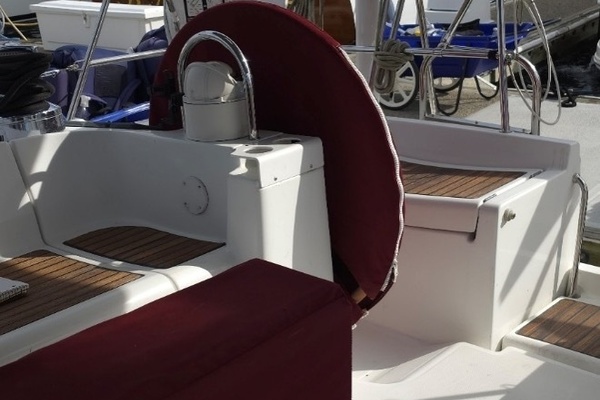Resilience 47ft Beneteau Yacht For Sale