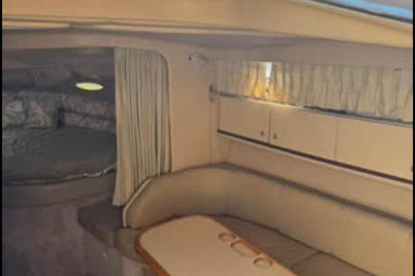 Seas The Day 33ft Sea Ray Yacht For Sale