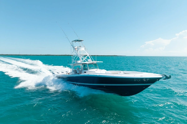 53-ft-HCB-2020-53 Suenos-Audrey Cecilia Marathon Florida United States  yacht for sale