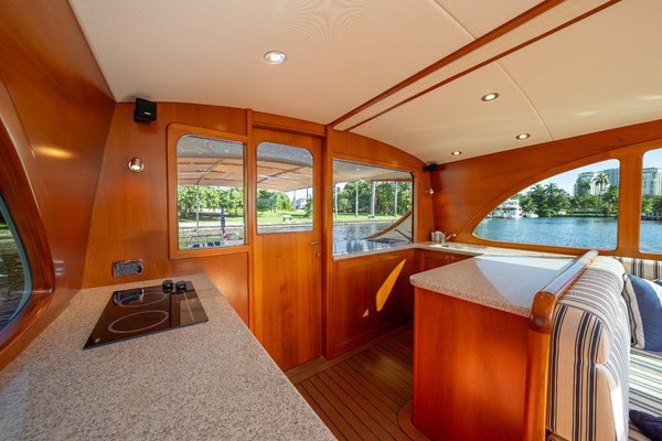 APSARA 50ft Palm Beach Motor Yachts Yacht For Sale