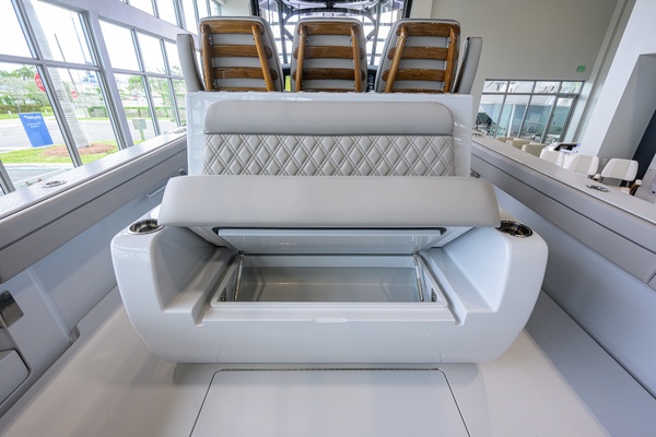 37ft Valhalla Boatworks Yacht For Sale
