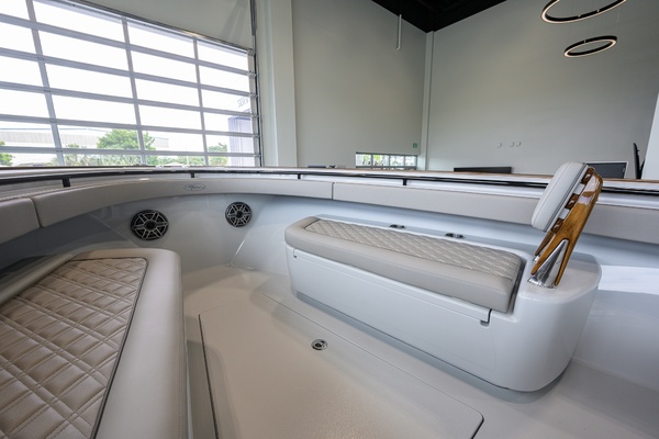 37ft Valhalla Boatworks Yacht For Sale