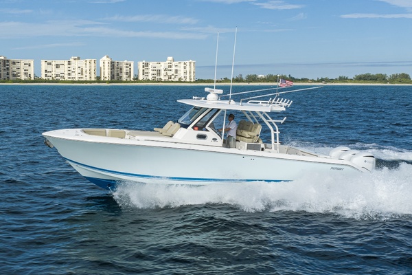 2020 Pursuit S 368 Sport