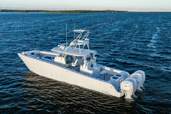42ft Freeman Yacht For Sale