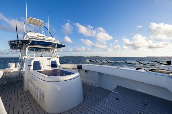 42ft Freeman Yacht For Sale
