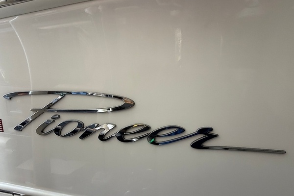27ft Pioneer Yacht For Sale