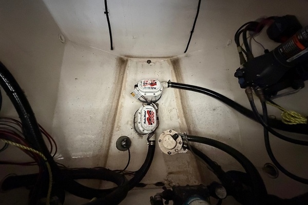 27ft Pioneer Yacht For Sale