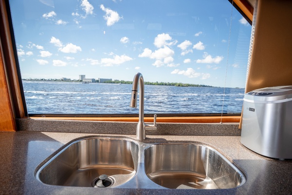 BEAUCOUP 51ft Navigator Yacht For Sale