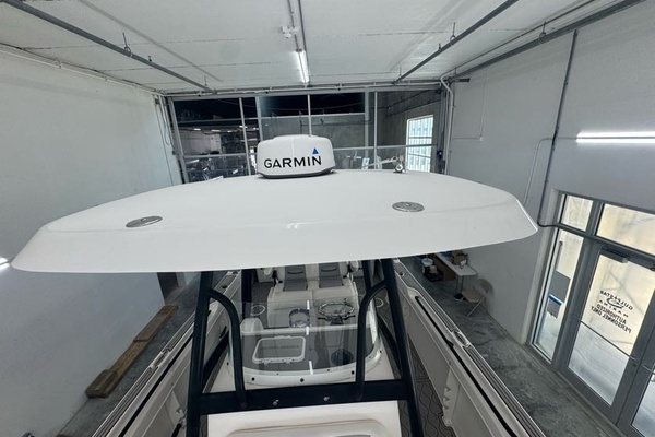 25ft Twin Vee Yacht For Sale