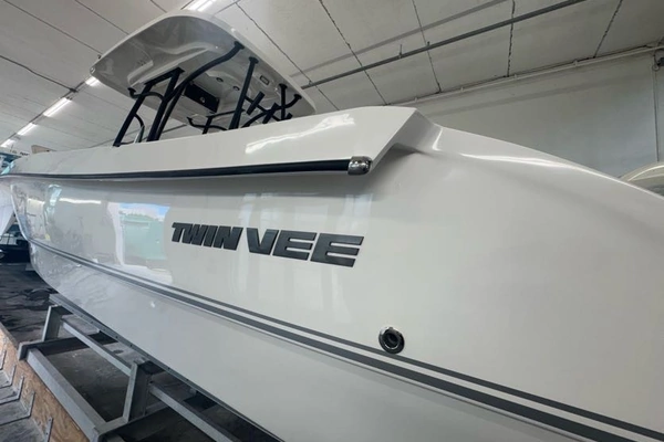 25-ft-Twin Vee-2020-26 Viva SE- Fort Myers Beach Florida United States  yacht for sale
