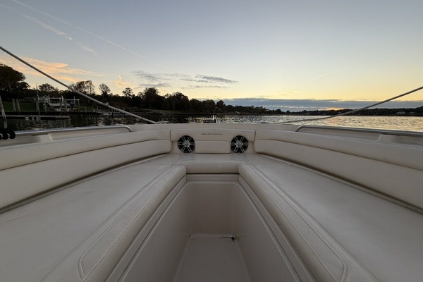 23ft Grady White Yacht For Sale