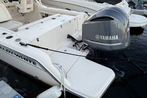 23ft Grady White Yacht For Sale