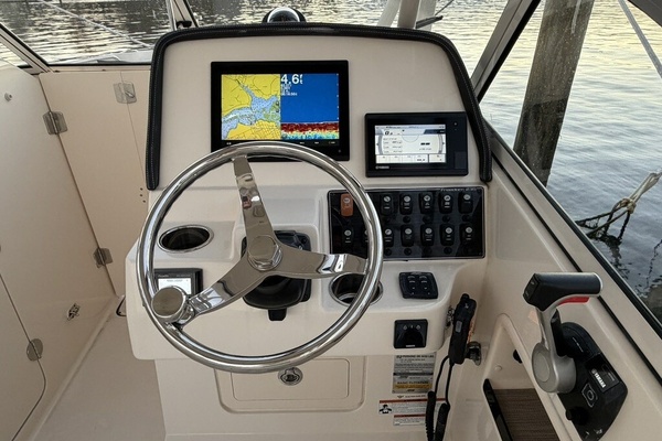 23ft Grady White Yacht For Sale