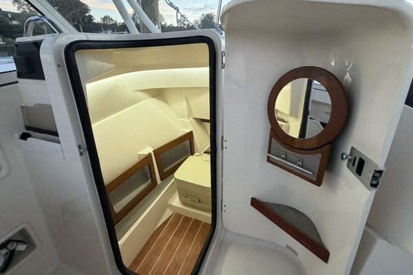 23ft Grady White Yacht For Sale