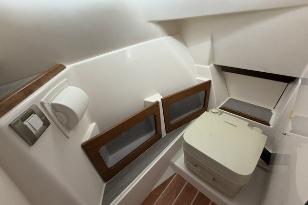 23ft Grady White Yacht For Sale