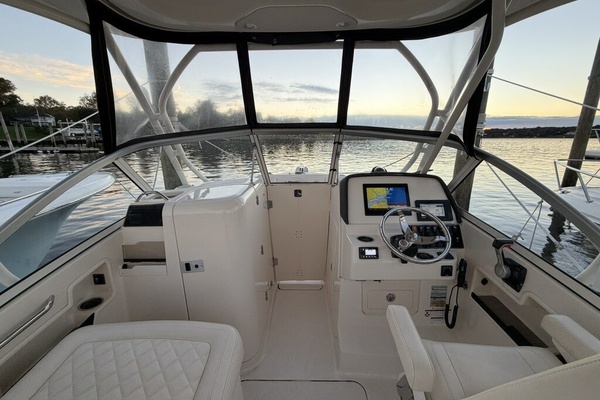 23ft Grady White Yacht For Sale