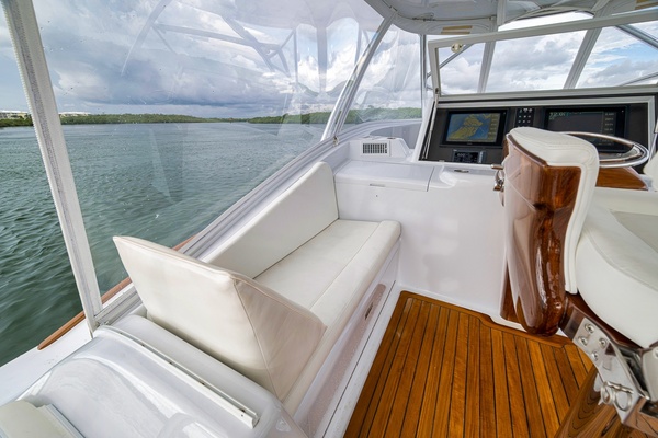 Pisces V 45ft F amp S Yacht For Sale