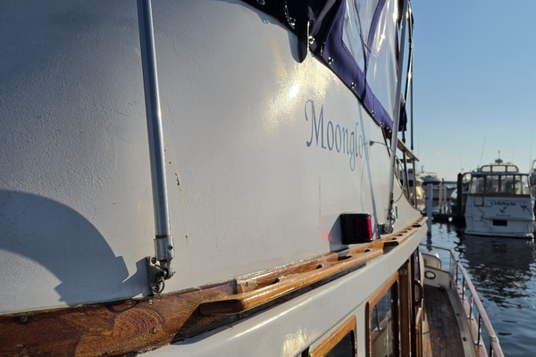 43ft Albin Yacht For Sale