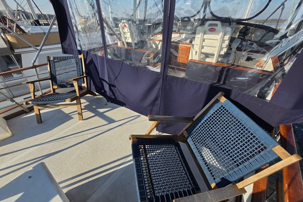 43ft Albin Yacht For Sale