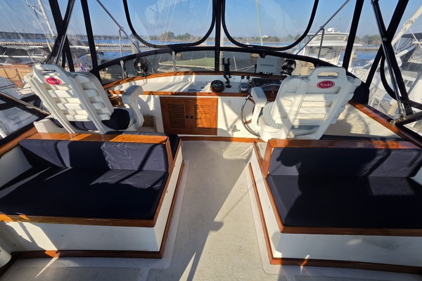 43ft Albin Yacht For Sale