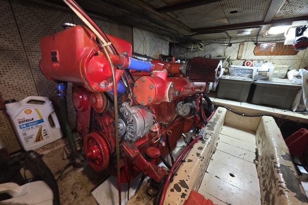 43ft Albin Yacht For Sale