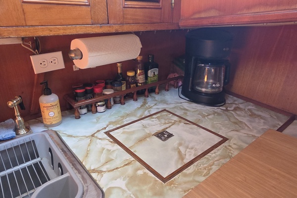 43ft Albin Yacht For Sale