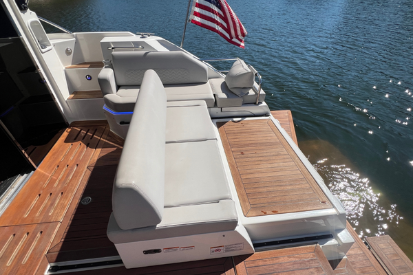 52ft Sea Ray Yacht For Sale