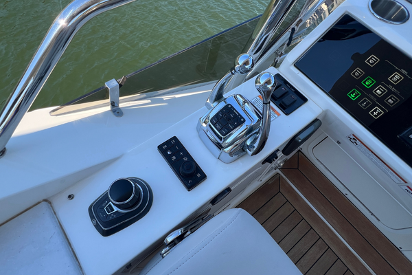52ft Sea Ray Yacht For Sale