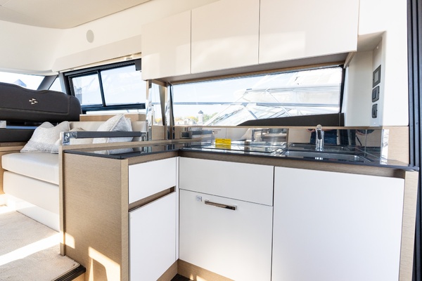 Knot Responsible 46ft Prestige Yacht For Sale