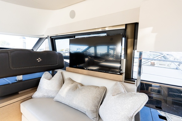 Knot Responsible 46ft Prestige Yacht For Sale