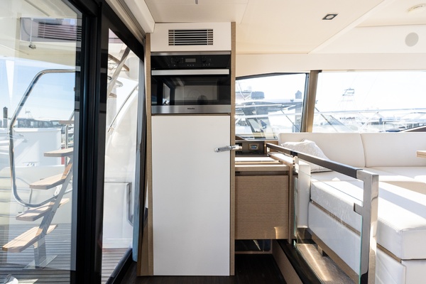 Knot Responsible 46ft Prestige Yacht For Sale