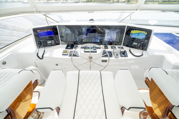 OUTRAGEOUS 80ft Hatteras Yacht For Sale