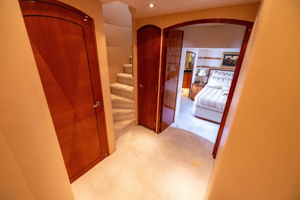 OUTRAGEOUS 80ft Hatteras Yacht For Sale