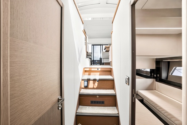 52ft Prestige Yacht For Sale