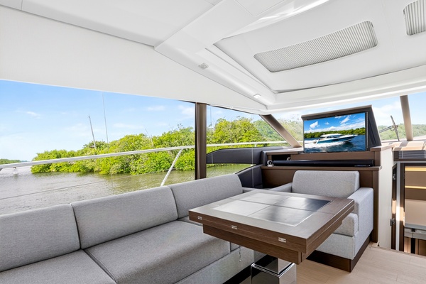 52ft Prestige Yacht For Sale