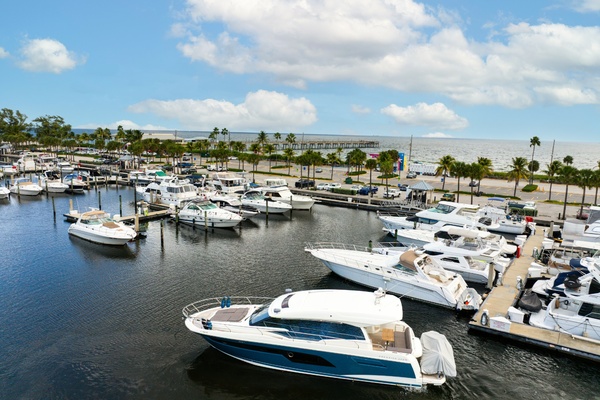 52ft Prestige Yacht For Sale