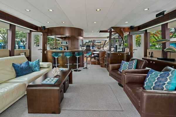 VELOCE 74ft Custom Yacht For Sale
