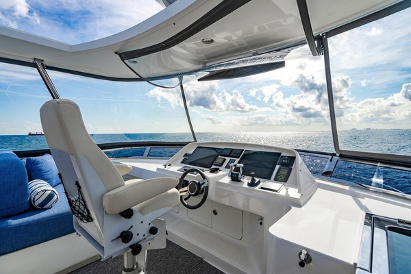 VELOCE 74ft Custom Yacht For Sale