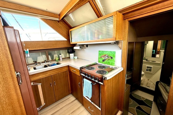 Morning Mist 47ft Chris Craft Yacht For Sale